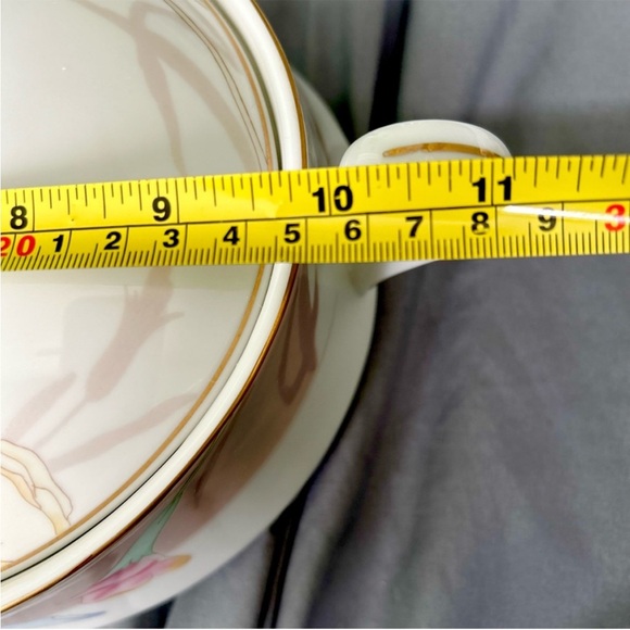 VTG Pastel Floral Mikasa Charisma Beige Covered Casserole Kitchenware Collection - Picture 9 of 10